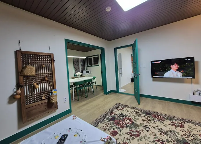 Cozy Seomyeon 코지스테이 부산 서면 Affittacamere Busan